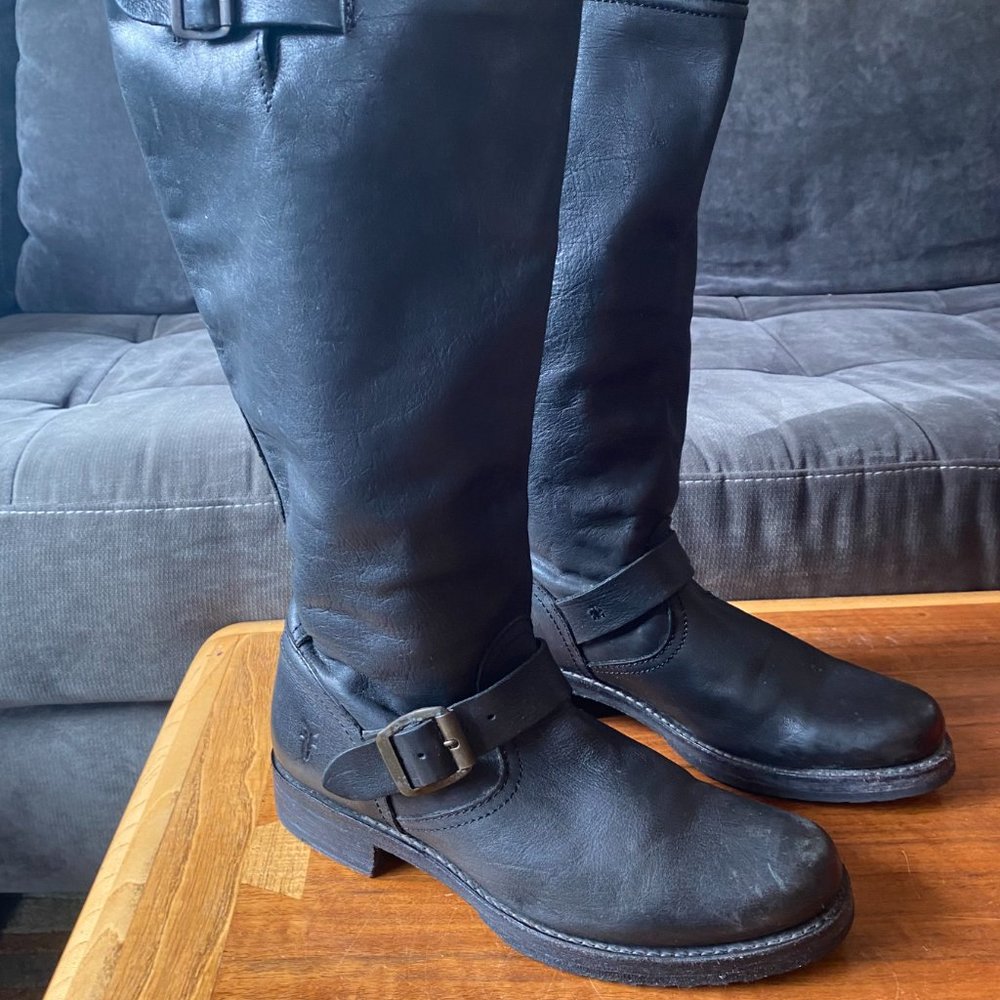 FRYE VERONICA SLOUCH 8